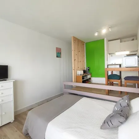 Apartment 613, Port Nature 6 Au Village Naturiste