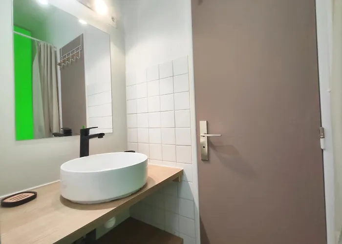 613, Port Nature 6 Au Village Naturiste